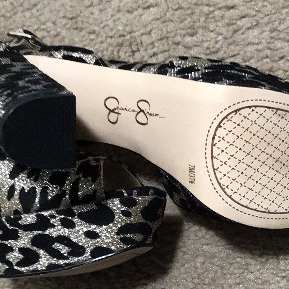 New!Jessica Simpson Platform Shoes - Picture 4 of 5